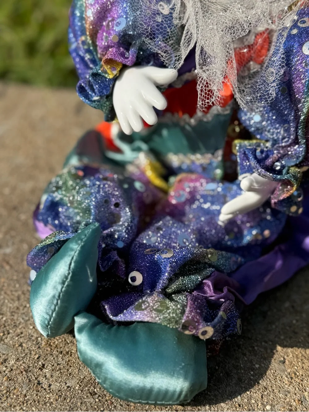 Vintage GANZ EG5181 Jester Doll Porcelain Harlequin Clown Whimsigoth Decor